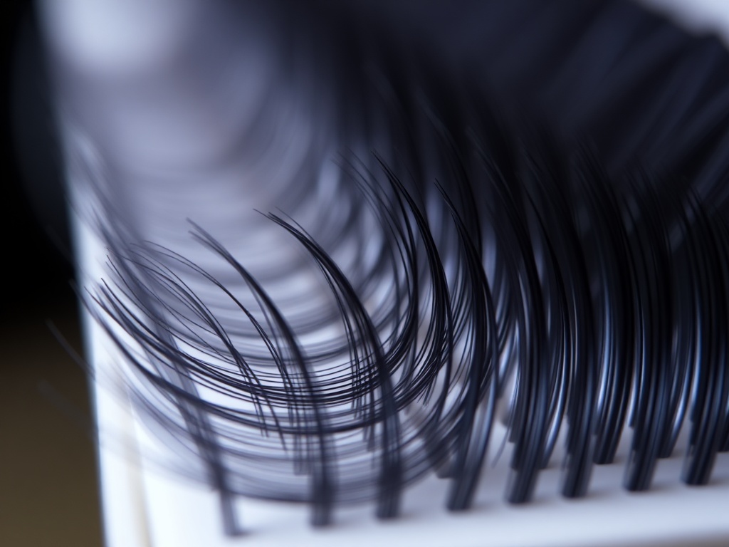 Luminare_Lashes Eyelash technician